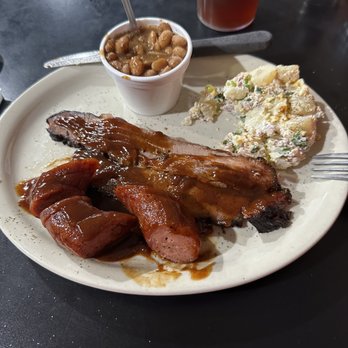 Top Notch Texas BBQ - Sausage, Brisket, baked potato salad, pinto beans, iced tea. - Barbeque Near Me - Childress, Texas Top Notch Texas BBQ - Sausage, Brisket, baked potato salad, pinto beans, iced tea. - Barbeque Near Me - Childress, Texas