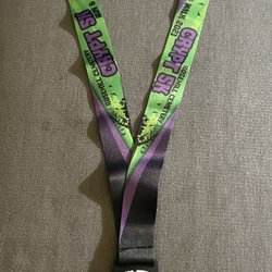 Rosehill Cemetery Crypt 5K Run Walk - It's not a medal made out of metal. It's plastic.