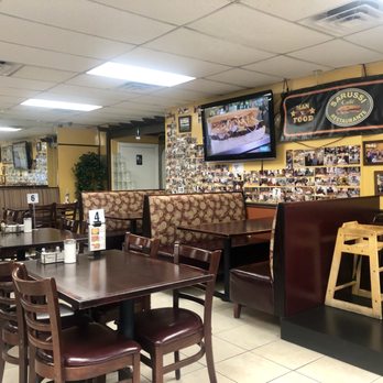 Sarussi Cafeteria - Inside seating - Sandwiches Near Me - Miami, Florida Sarussi Cafeteria - Inside seating - Sandwiches Near Me - Miami, Florida