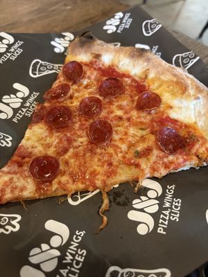 J&J Pizza by null