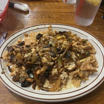El Toro - I can't remember but it was good...chicken with queso and veggies and rice - Mexican Near Me - Springfield, Ohio El Toro - I can't remember but it was good...chicken with queso and veggies and rice - Mexican Near Me - Springfield, Ohio