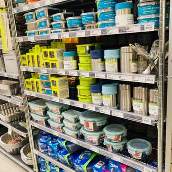 Mollie Stone's - the shelves of a grocery store - Grocery Near Me - Burlingame, California Mollie Stone's - the shelves of a grocery store - Grocery Near Me - Burlingame, California