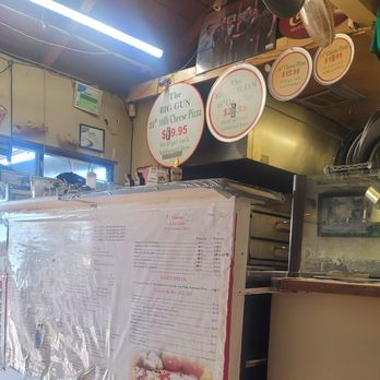 Parry's Pizzaria & Restaurant - Hot in herre! - Pizza Near Me - American Canyon, California Parry's Pizzaria & Restaurant - Hot in herre! - Pizza Near Me - American Canyon, California