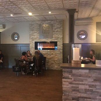618 - Inside second night of limited indoor dining in New Jersey. - New American Near Me - Freehold Borough, New Jersey 618 - Inside second night of limited indoor dining in New Jersey. - New American Near Me - Freehold Borough, New Jersey