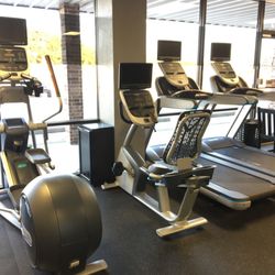 REV180 Fitness - Stationery bike, Elliptical machine, Treadmill