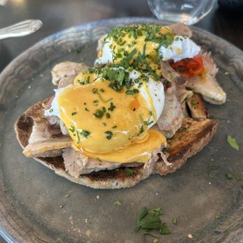 Esther's Kitchen - Eggs Benedict - Italian Near Me - Las Vegas, Nevada
