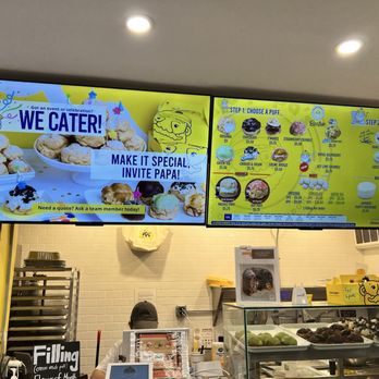 Beard Papa's - Desserts Near Me - Boston, Massachusetts