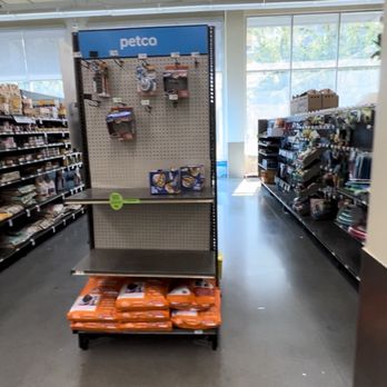 Petco - Pet Stores Near Me - Los Angeles, California Petco - Pet Stores Near Me - Los Angeles, California