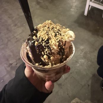 Sweet Emotion - Cookie Delight - Ice Cream & Frozen Yogurt Near Me - North Kansas City, Missouri