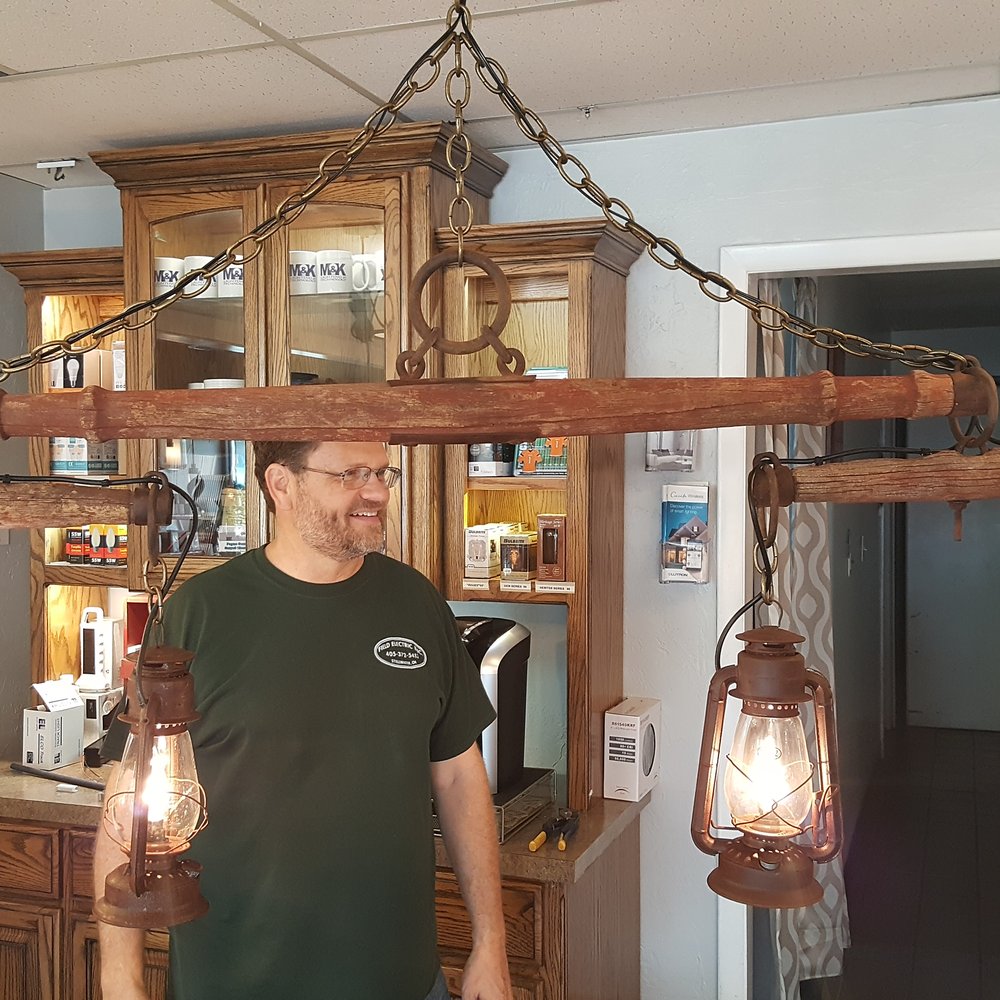 Hunzicker Brothers Lighting Gallery Shelly Lighting