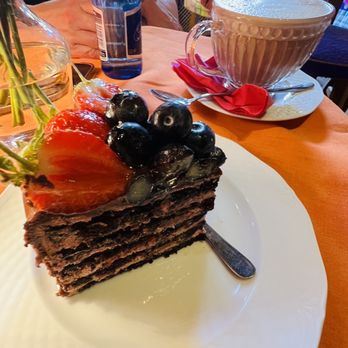 Słodki Słony - Strawberry/Blueberry Chocolate Torte & Large Cappuccino - Desserts Near Me - Warsaw, MZ Słodki Słony - Strawberry/Blueberry Chocolate Torte & Large Cappuccino - Desserts Near Me - Warsaw, MZ
