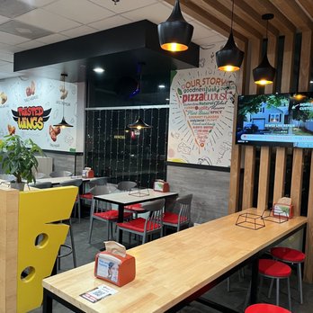 Pizza Twist - Pizza Near Me - Naperville, Illinois Pizza Twist - Pizza Near Me - Naperville, Illinois