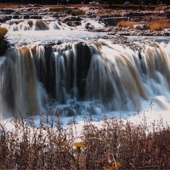 Falls Park - Waterfall - Parks Near Me - Sioux Falls, South Dakota