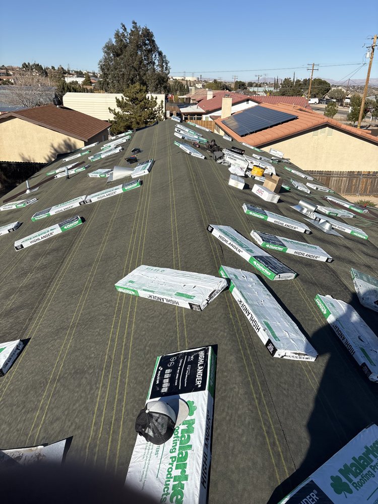 Slide of Lopez Roofing & Construction