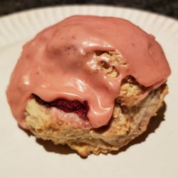 Black Sheep Coffee Café - Vegan strawberry scone ($3). Pretty good. Frosting was really sweet, though.