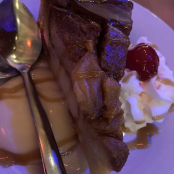 El Ambia Cubano - Bread pudding - Cuban Near Me - Melbourne, Florida El Ambia Cubano - Bread pudding - Cuban Near Me - Melbourne, Florida