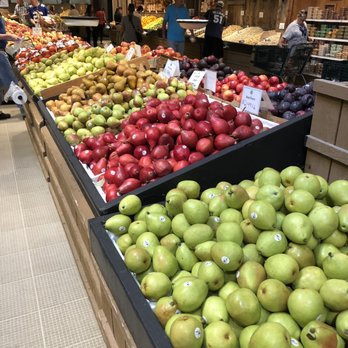Delicious Orchards - Fruits & Veggies Near Me - Colts Neck, New Jersey