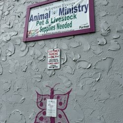 Farms Gals Animal Ministry