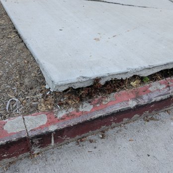 Ramona Park - Watch your step! - Parks Near Me - Long Beach, California