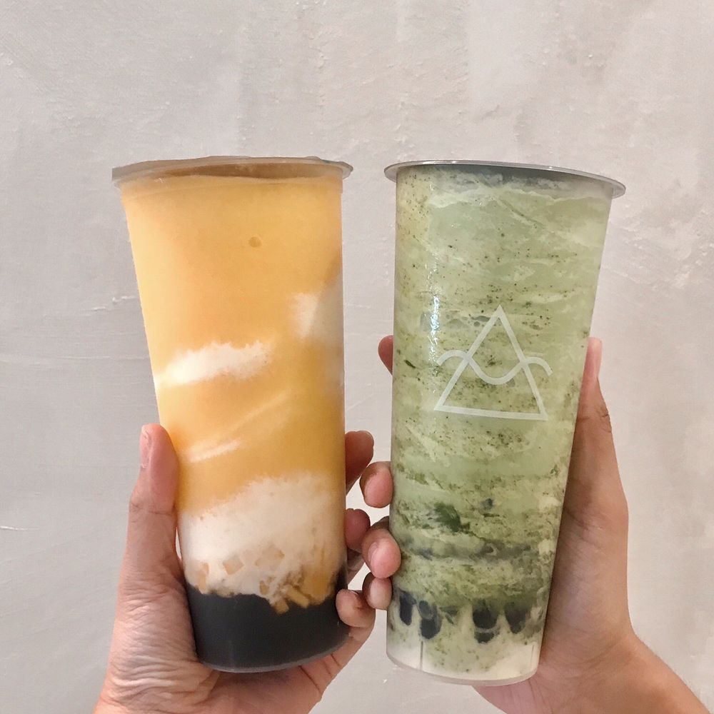 OMOMO Tea Shoppe  - Mango Tornado and Omomo Matcha (with Brown Sugar Boba) - Bubble Tea Near Me - Brea, California