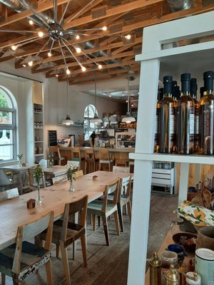 Modern General Feed & Seed by null