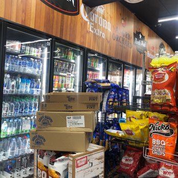 Bunzo's Food Store - Grocery Near Me - Clinton Township, Michigan