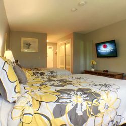 Killington Center Inn & Suites - Our studio units sleep up to 4 people.