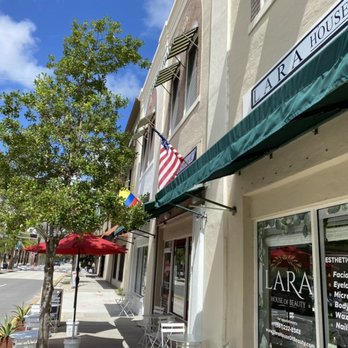 Salento Coffee - Outside of cafe - Coffee & Tea Near Me - West Palm Beach, Florida Salento Coffee - Outside of cafe - Coffee & Tea Near Me - West Palm Beach, Florida
