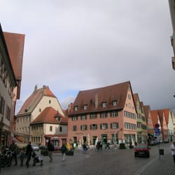 Cristallo - Cristallo   ( Haus in der Mitte )