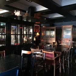 Blackbird - Indoor seating