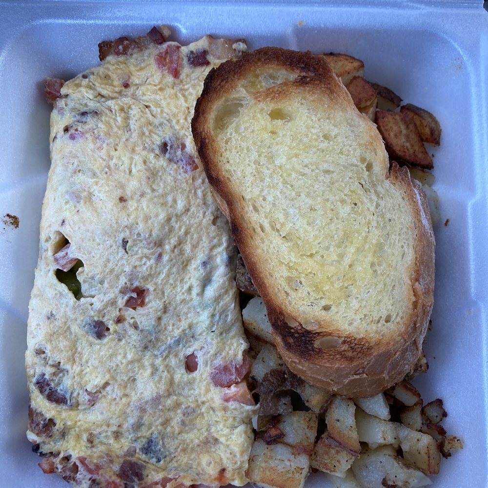 Mike’s Breakfast and Lunch - Avocado, bacon and tomato omelette with sourdough toast and cottage potatoes - Cafes Near Me - Lakeport, California Mike’s Breakfast and Lunch - Avocado, bacon and tomato omelette with sourdough toast and cottage potatoes - Cafes Near Me - Lakeport, California