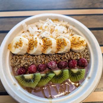 Fiafia Maine - Butterfly bowl, very tasty! - Cafes Near Me - Kennebunkport, Maine Fiafia Maine - Butterfly bowl, very tasty! - Cafes Near Me - Kennebunkport, Maine