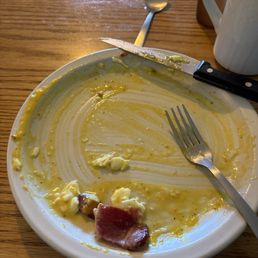 This is the eggs, Benedict L O L. Obviously I loved it. This is the eggs, Benedict L O L. Obviously I loved it.