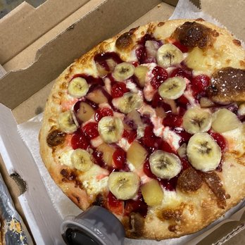 Hippies Pizza - Banana Split - Pizza Near Me - Royal Oak, Michigan Hippies Pizza - Banana Split - Pizza Near Me - Royal Oak, Michigan