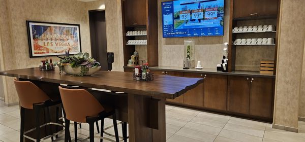 Hyatt Place Las Vegas at Silverton Village by null