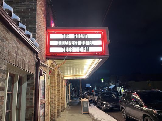 Wealthy Theatre by null