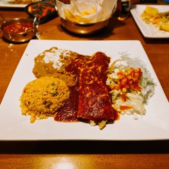 Alebrije Mexican Restaurant - State Hill Rd - Burrito Alebrije - Mexican Near Me - Reading, Pennsylvania