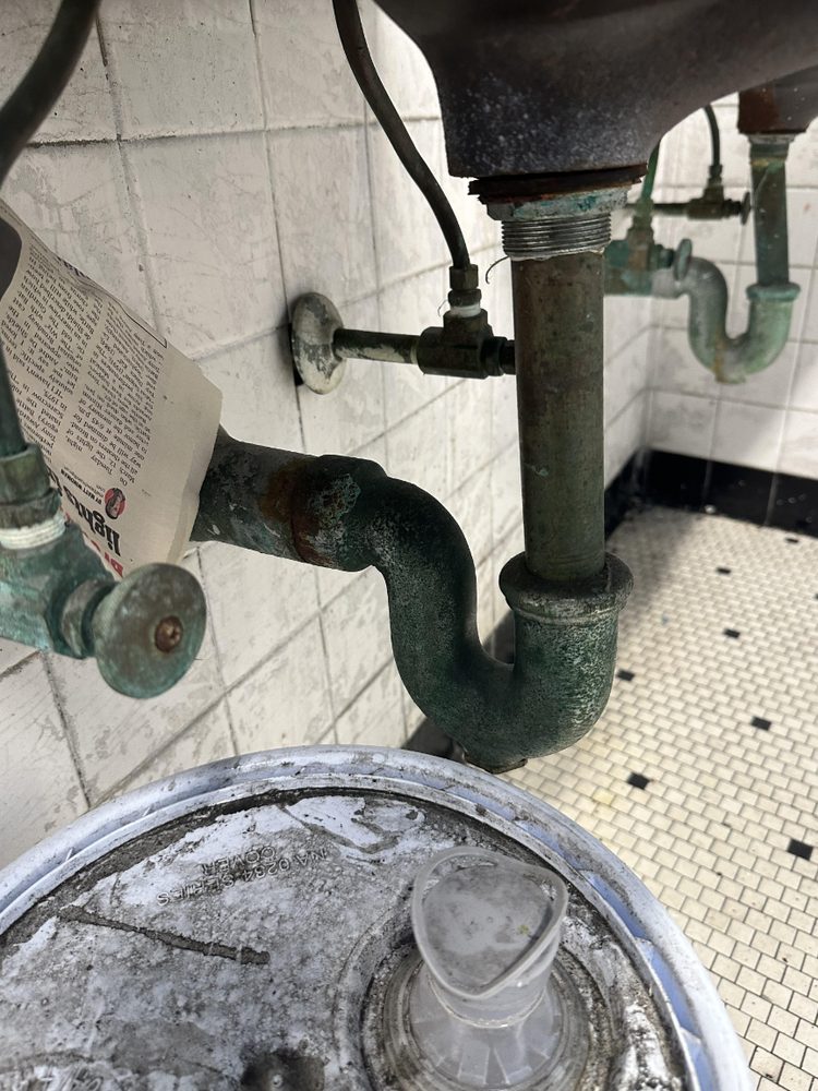 Slide of Ndoye Management