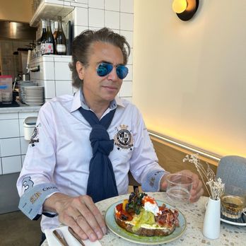 Two Hands - Tomato Toast - Cafes Near Me - Brooklyn, New York Two Hands - Tomato Toast - Cafes Near Me - Brooklyn, New York