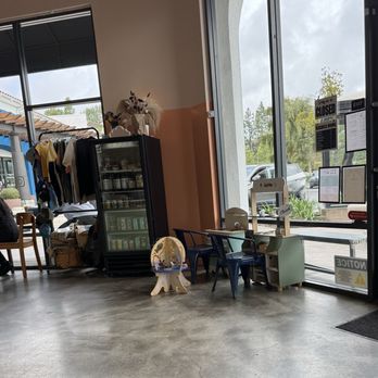 High Tide Coffee - Coffee & Tea Near Me - Laguna Niguel, California