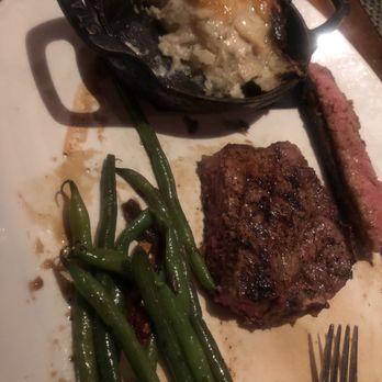 J. Gilbert's Wood-Fired Steaks & Seafood - NY Strip, Au Gratin, Green Beans - Seafood Near Me - Des Peres, Missouri J. Gilbert's Wood-Fired Steaks & Seafood - NY Strip, Au Gratin, Green Beans - Seafood Near Me - Des Peres, Missouri