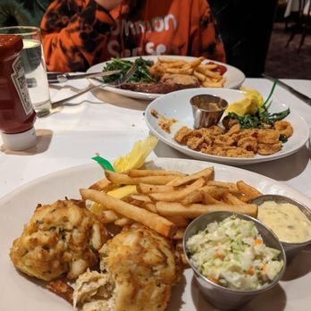 Old Ebbitt Grill - Crab cakes, Calamari, Steak Frites - Bars Near Me - Washington, DC, District of Columbia Old Ebbitt Grill - Crab cakes, Calamari, Steak Frites - Bars Near Me - Washington, DC, District of Columbia