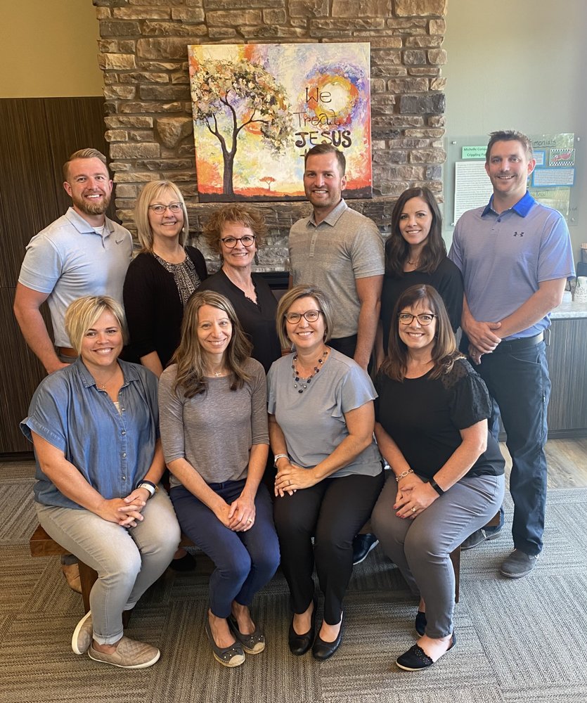 BALLENGER CHIROPRACTIC & ACUPUNCTURE Updated July 2024 1121 Jordan Creek Pkwy, West Des