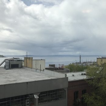 Sound View Cafe - Breakfast & Brunch Near Me - Seattle, Washington