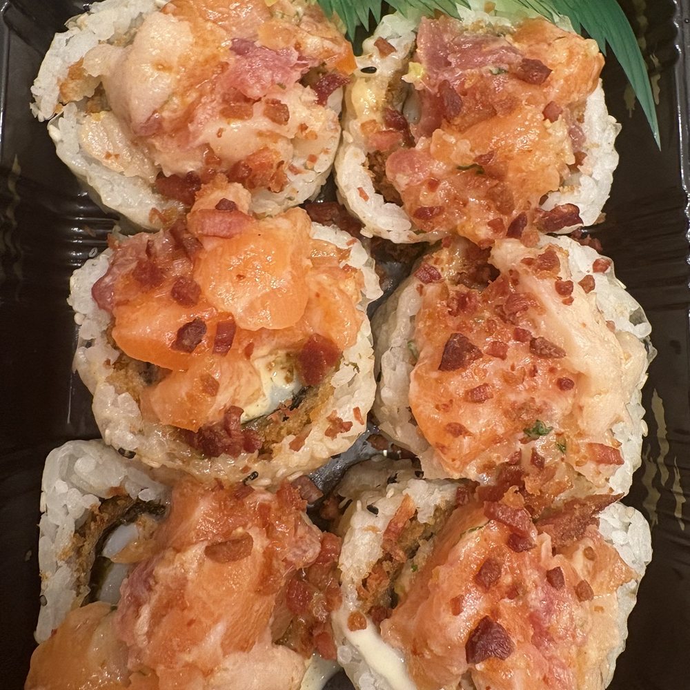 Hinode - That one roll - Japanese Near Me - Oviedo, Florida Hinode - That one roll - Japanese Near Me - Oviedo, Florida