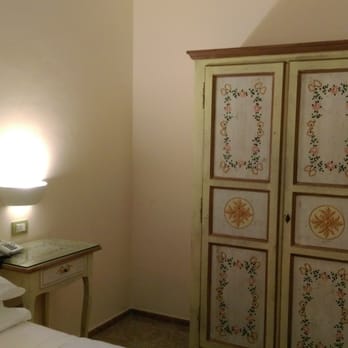 Hotel Margherita - Hotels Near Me - Praiano, SA