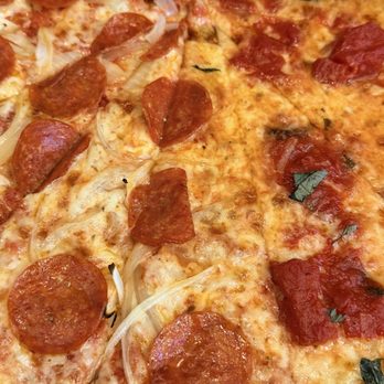 Il Trio Restaurant - Pizza Near Me - Nesconset, New York Il Trio Restaurant - Pizza Near Me - Nesconset, New York