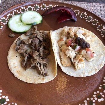 El Agasajo - $1 tacos and super good - Bars Near Me - Cabo San Lucas, BCS El Agasajo - $1 tacos and super good - Bars Near Me - Cabo San Lucas, BCS