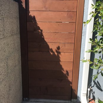 Wood Fence & Gate - Fences & Gates Near Me - El Segundo, California