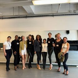 L'Elegance - New York - Glow Up Class
